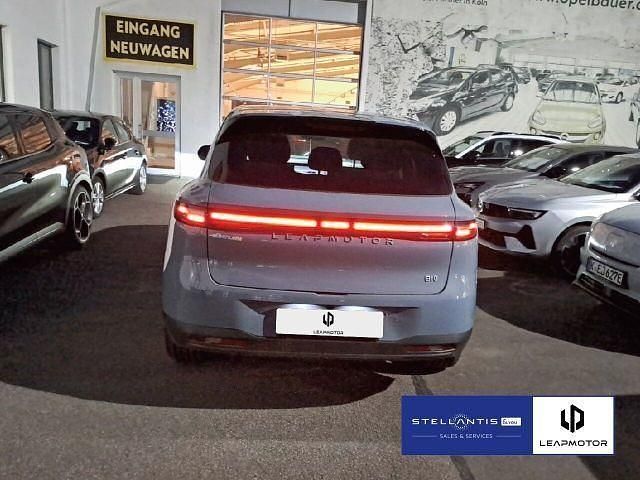 Gebraucht Leapmotor B10 160 kW (218 PS) 2025 Blau SUV