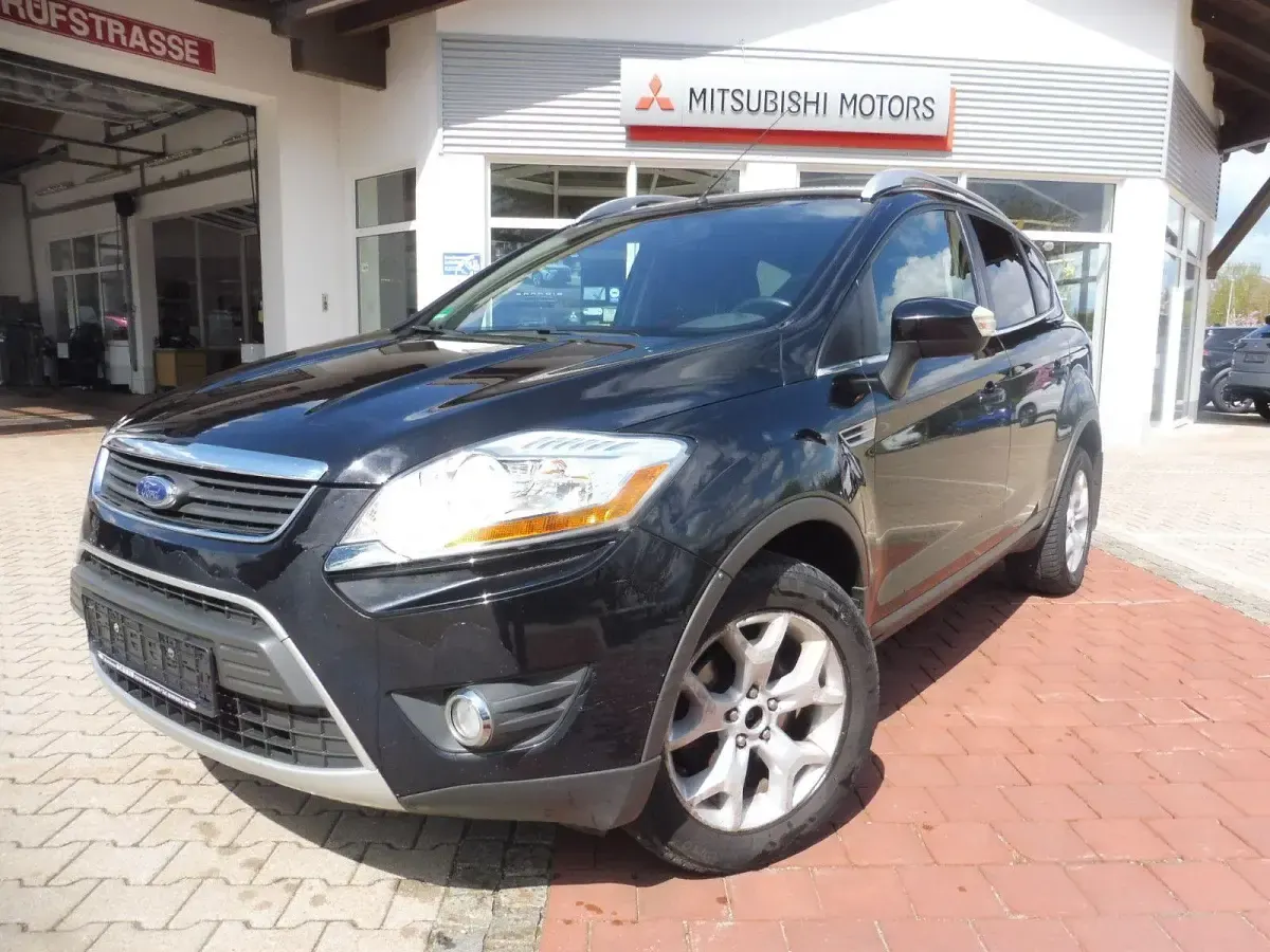 Usata Ford Kuga Trend 136 CV (100 kW) 2009 Nero SUV