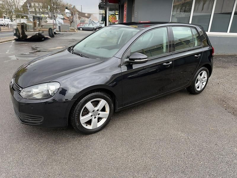 Gebraucht VW Golf VI 105 PS (77 kW) 2010 Schwarz Kleinwagen