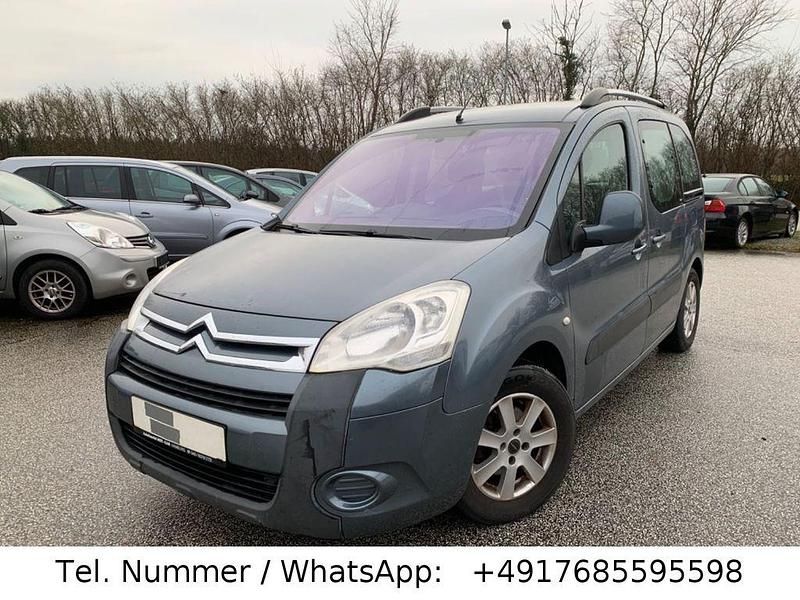 Grau Gebraucht 2008 Citroën Berlingo Van / Kleinbus | 2.900 € (Fairer Preis) - Bild 1/4