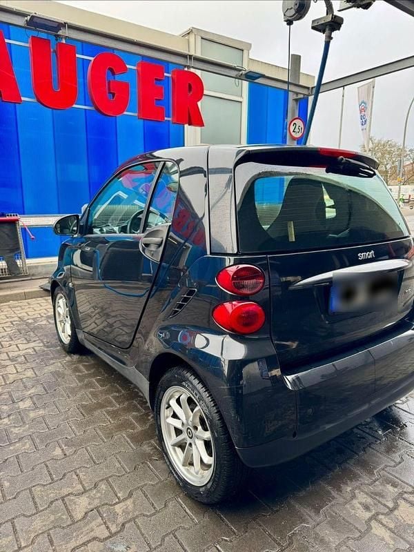 Gebraucht Smart ForTwo Coupé 71 PS (52 kW) 2010 Schwarz Coupé