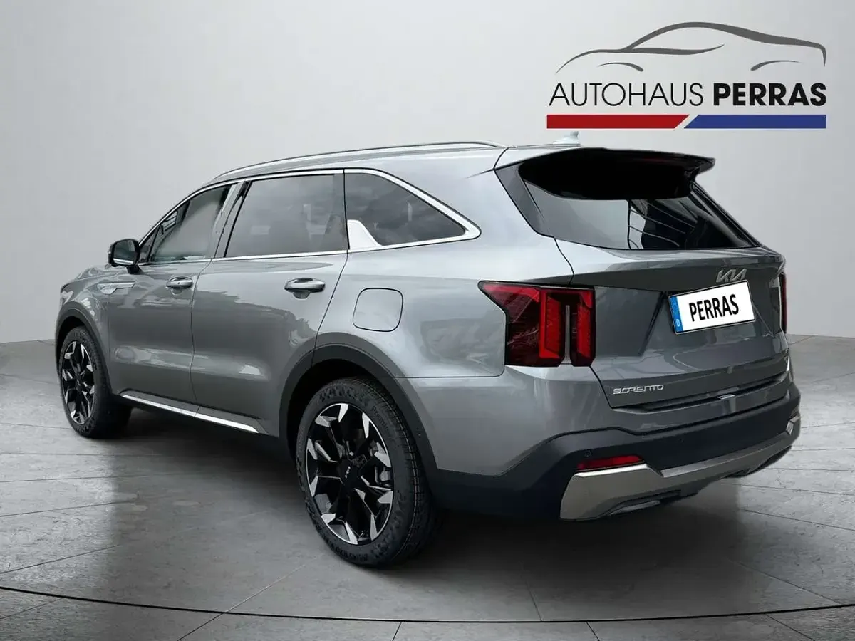 Gebraucht Kia Sorento Platinum 193 PS (141 kW) 2024 Stahlgrau SUV