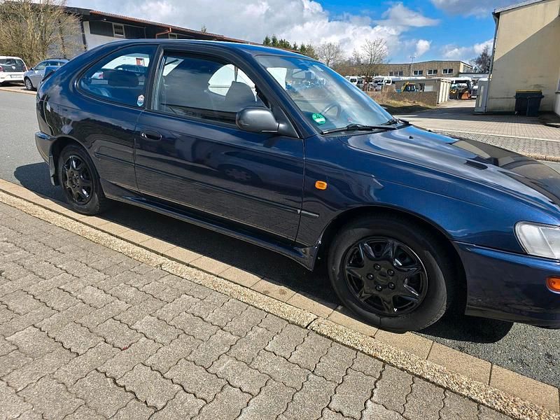 Usado Toyota Corolla 120 HP (88 kW) 2009 Azul Sedan