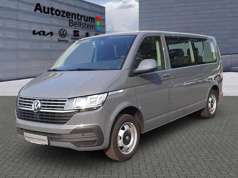 Gebraucht VW Caravelle 83 kW (113 PS) 2023 Grau Van / Kleinbus