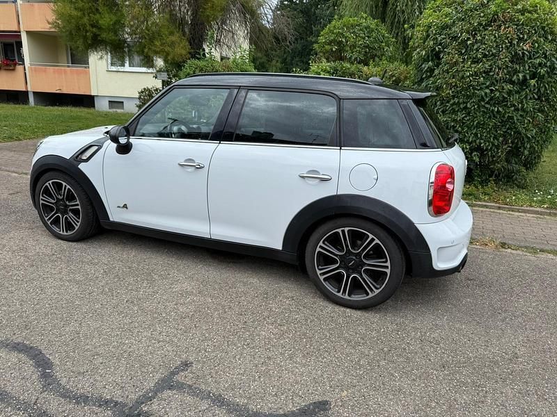 Weiß Gebraucht 2012 Mini Cooper SD Kleinwagen | 7.200 € (Fairer Preis) - Bild 1/4