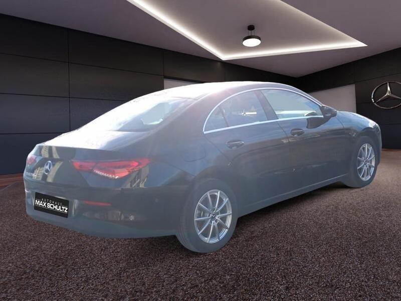 Gebraucht Mercedes CLA250e 160 PS (117 kW) 2022 Unilack nachtschwarz Limousine
