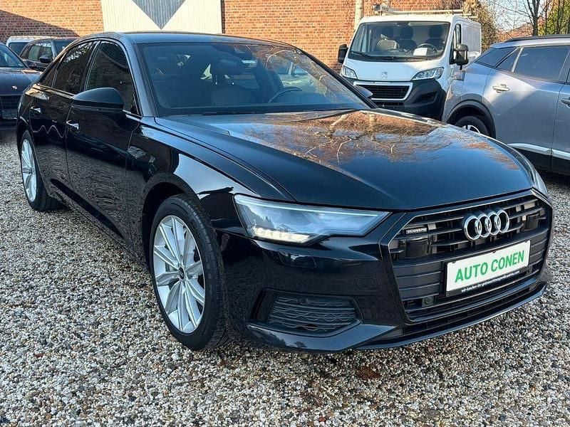Gebraucht Audi A6 Design 265 PS (194 kW) 2021 Mythosschwarz metallic Limousine
