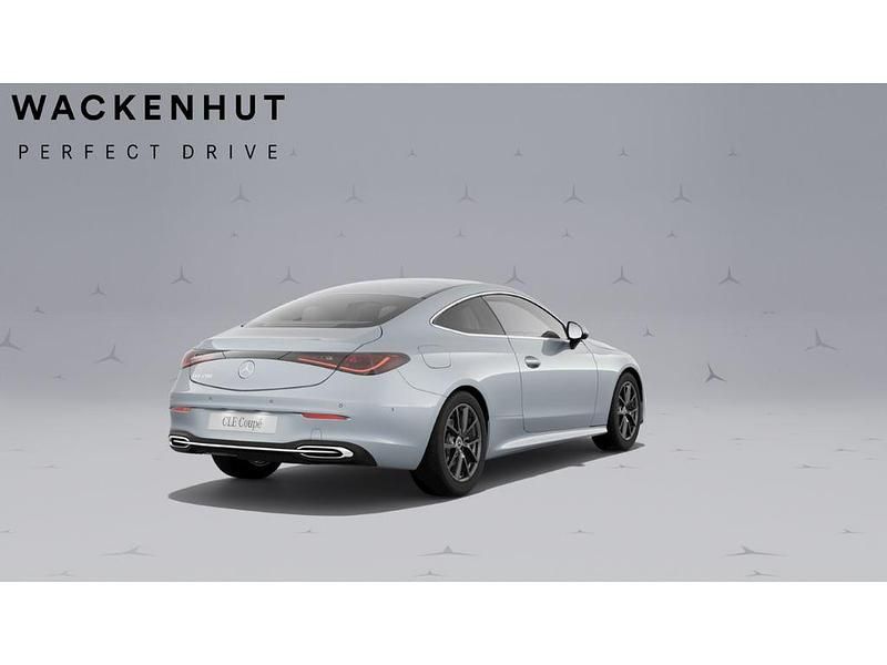 Gebraucht Mercedes CLE200 204 PS (150 kW) 2025 Silber Coupé