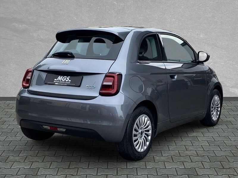 Gebraucht Fiat 500e Action 69 kW (95 PS) 2022 Mineralgrau (metalliclack.) Kleinwagen