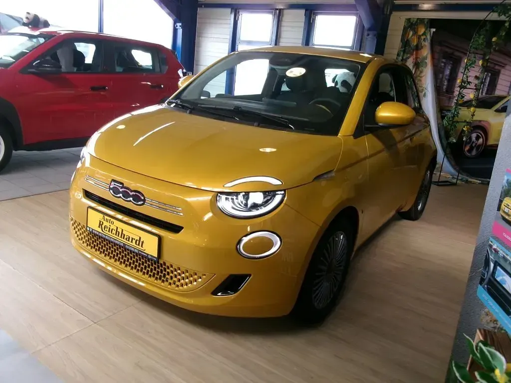 Neu Fiat 500 65 PS (47 kW) 2026 Gelb Kleinwagen