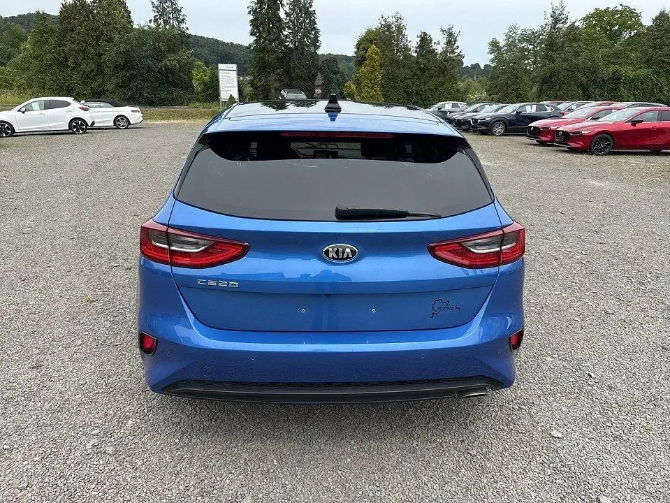 Gebraucht Kia Ceed Platinum Edition 136 PS (100 kW) 2019 Blau Kleinwagen