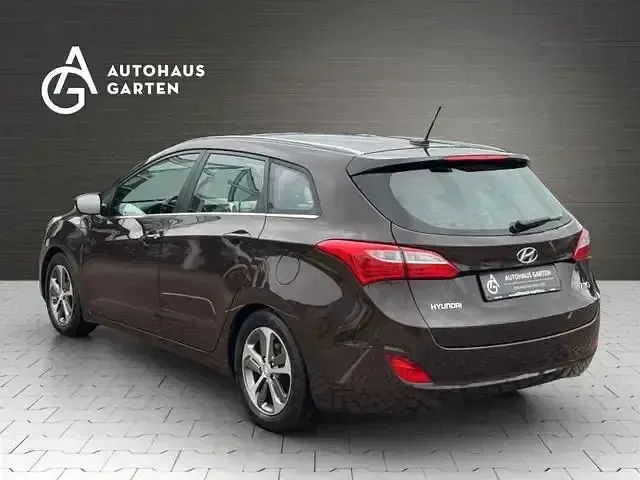 Gebraucht Hyundai i30 135 PS (99 kW) 2017 Andere Limousine