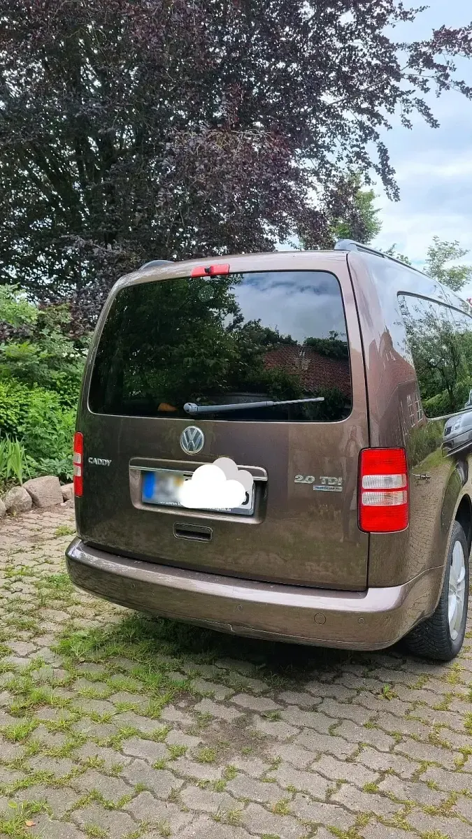 Gebraucht VW Caddy Maxi 103 PS (75 kW) 2013 Braun Van / Kleinbus