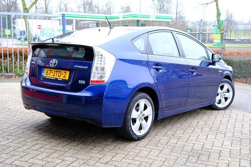 Gebraucht Toyota Prius 99 PS (72 kW) 2009 Blau Limousine