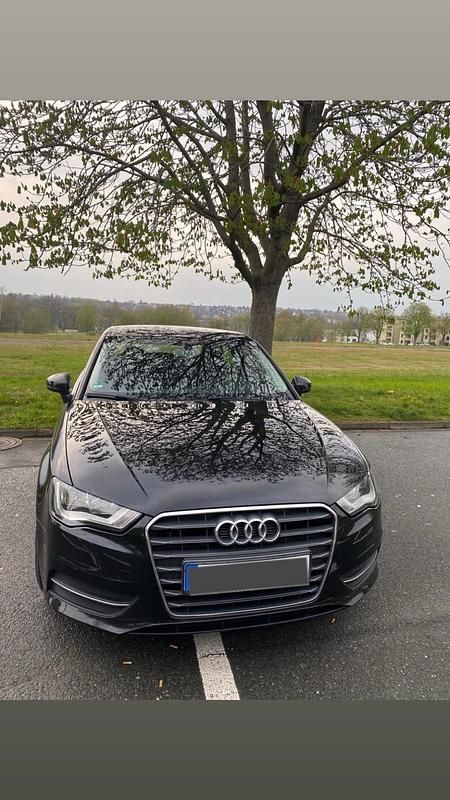 Gebraucht Audi A3 Comfort 110 PS (80 kW) 2015 Schwarz Kombi