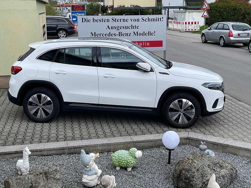 Gebraucht Mercedes EQA250 Progressive 139 kW (190 PS) 2022 Polarweiss  unilack SUV
