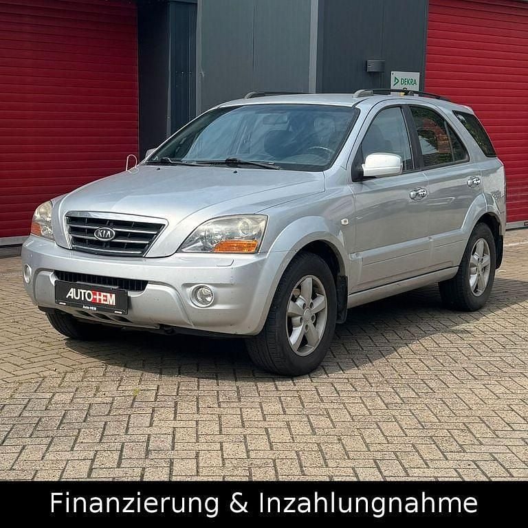 Silber Gebraucht 2007 Kia Sorento 2 SUV | 2.490 € (Guter Preis) - Bild 1/4