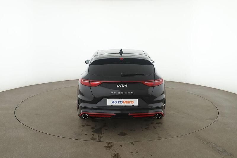 Gebraucht Kia ProCeed GT 204 PS (150 kW) 2023 Schwarz Kombi