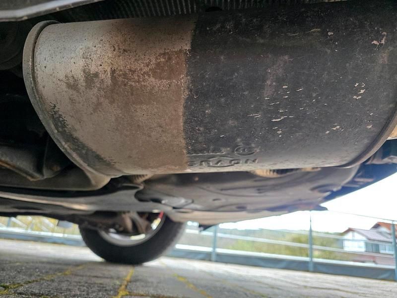 Gebraucht Audi A4 131 PS (96 kW) 2002 Blau Kombi