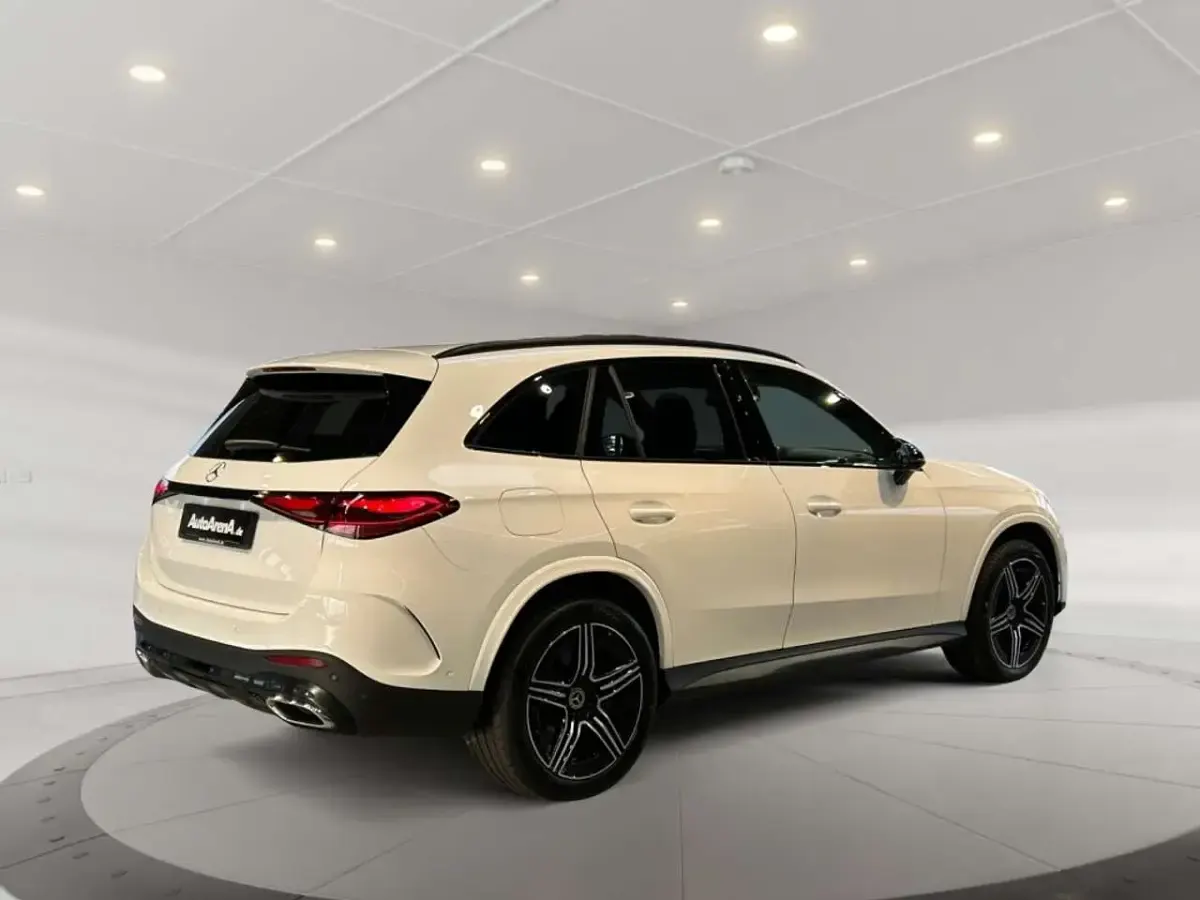 Brugt Mercedes GLC400d AMG 252 HK (185 kW) 2023 Hvid SUV