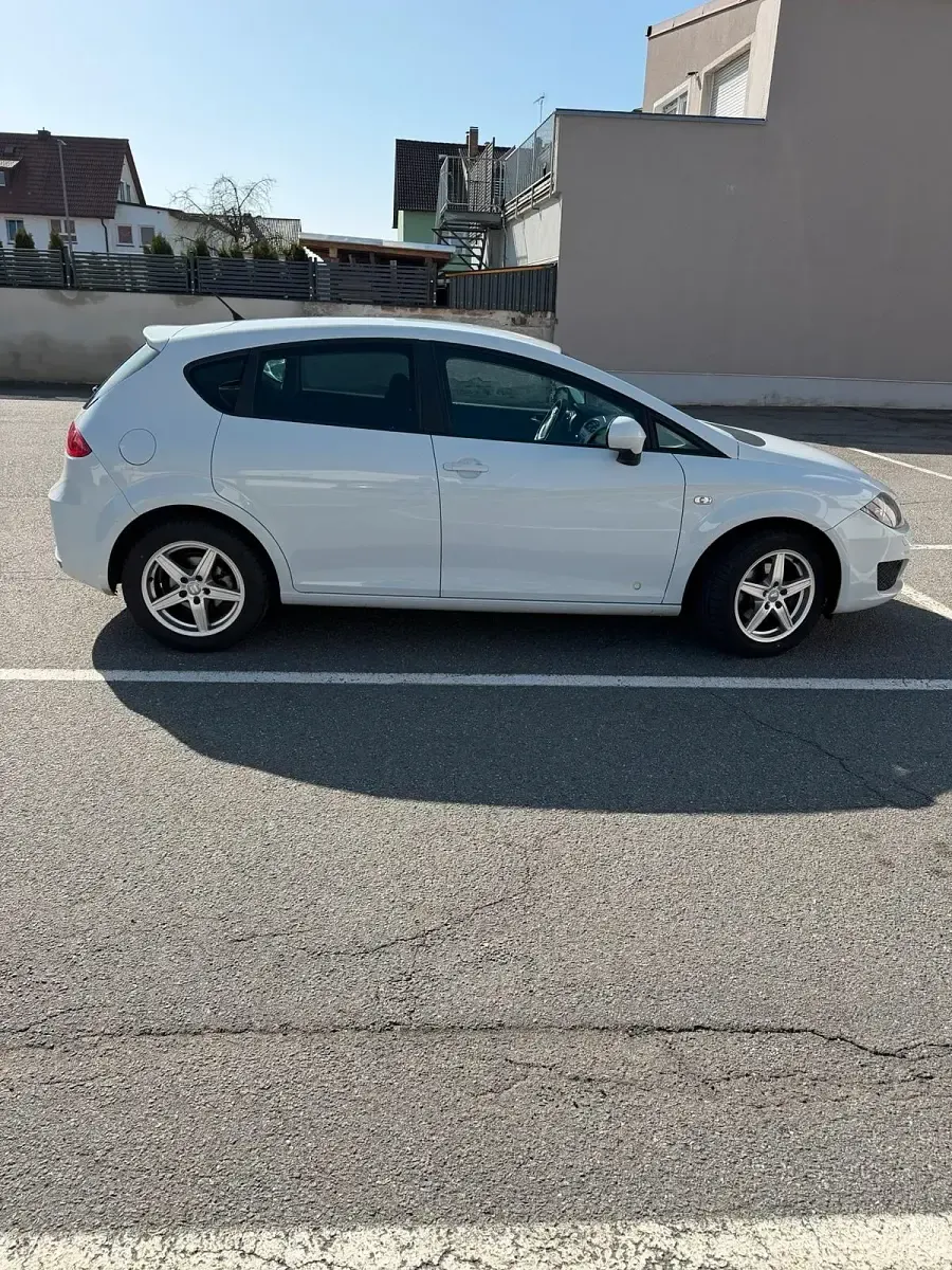 Gebraucht Seat Leon Copa 105 PS (77 kW) 2012 Weiß Limousine