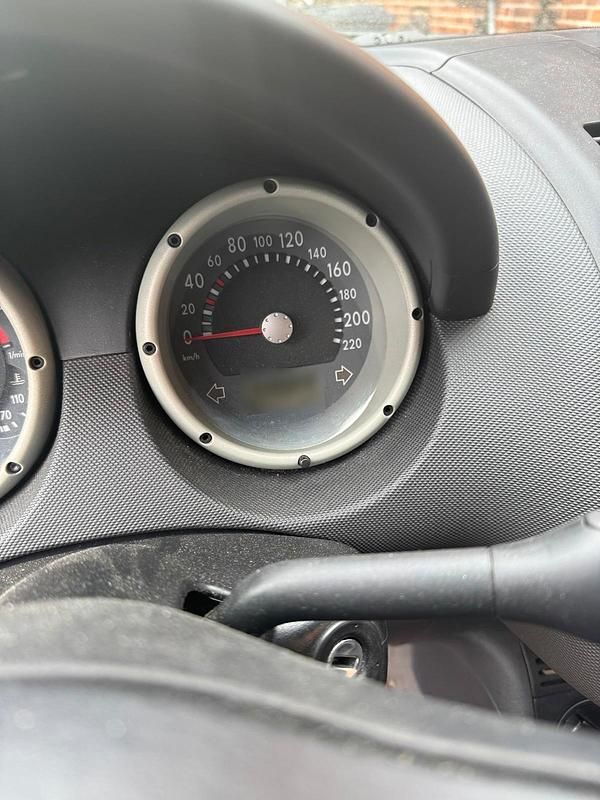 Gebraucht VW Polo 75 PS (55 kW) 2000 Silber Kleinwagen