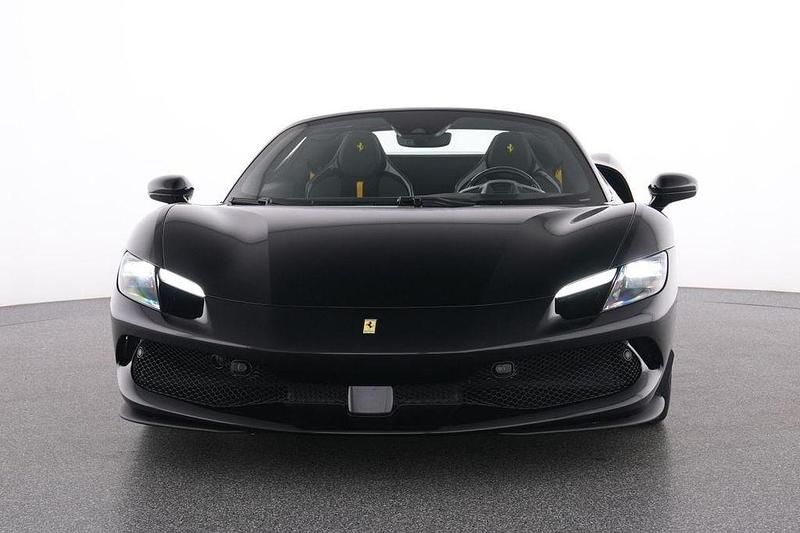 Neu Ferrari 296 829 PS (609 kW) 2026 Schwarz Cabrio