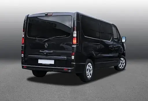 Usado Renault Trafic Evolution 150 HP (110 kW) 2024 Preto Monovolume
