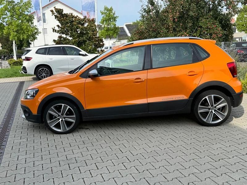 Gebraucht VW Polo Cross 105 PS (77 kW) 2010 Orange Kleinwagen
