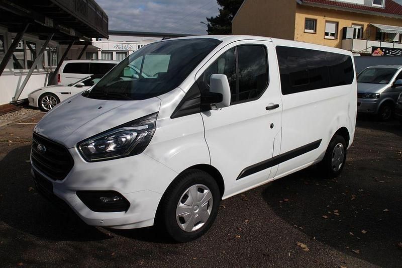 Gebraucht Ford Transit Custom Trend 131 PS (96 kW) 2021 Weiß Van / Kleinbus