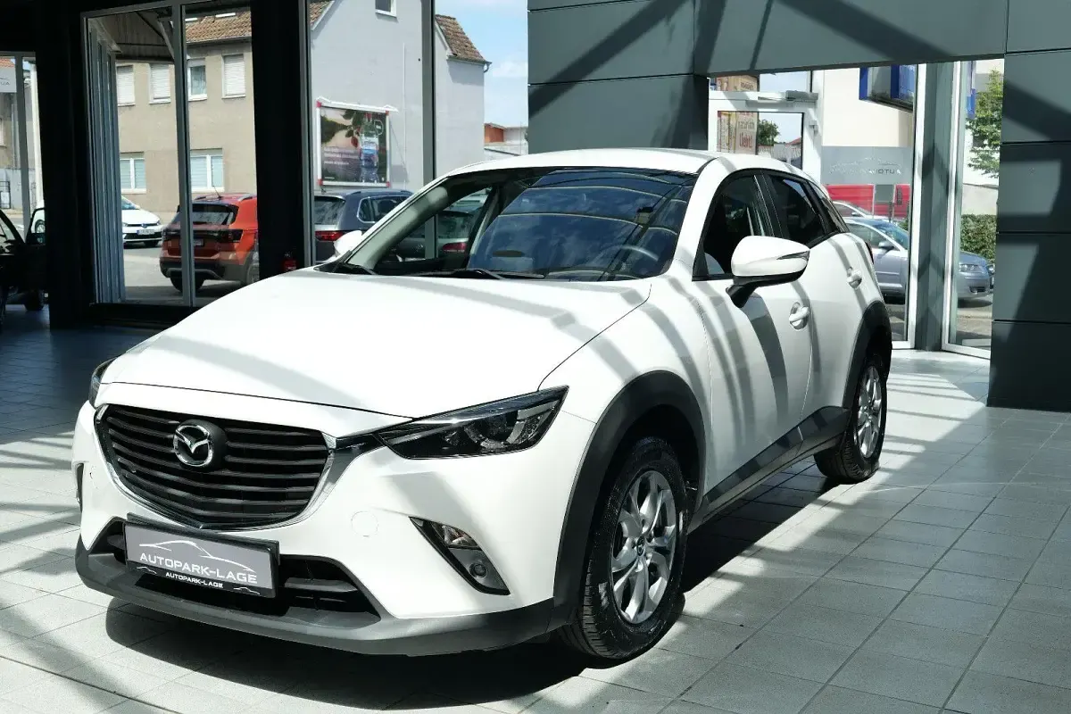Gebraucht Mazda CX-3 Exclusive-Line 150 PS (110 kW) 2017 Weiß SUV