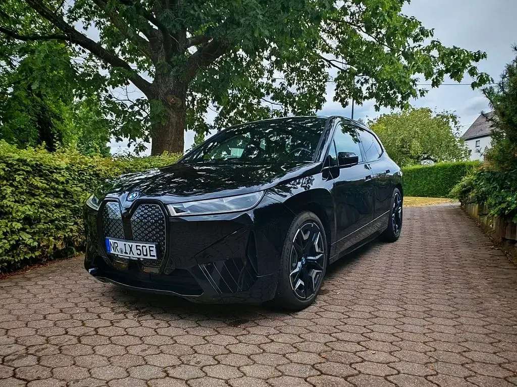 Gebraucht BMW iX M Sport 384 kW (523 PS) 2024 Schwarz SUV
