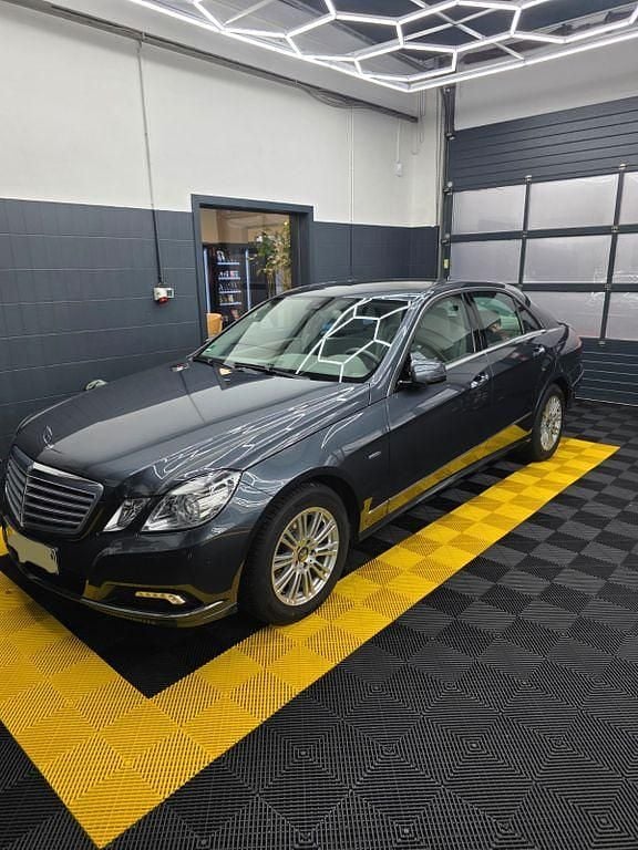 Grau Gebraucht 2009 Mercedes 350 Limousine | 15.900 € (Guter Preis) - Bild 1/4