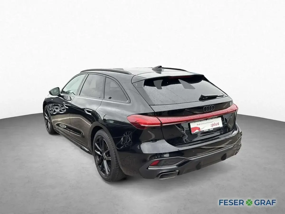 Gebraucht Audi A5 Sport 150 PS (110 kW) 2025 Mythosschwarz metallic Kombi