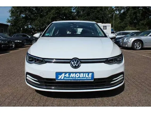 Gebraucht VW Golf VIII Style 150 PS (110 kW) 2020 Limousine