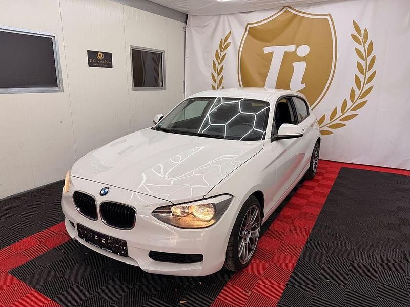 Weiß Gebraucht 2013 BMW 114 Kleinwagen | 7.500 € (Etwas zu teuer) - Bild 1/4