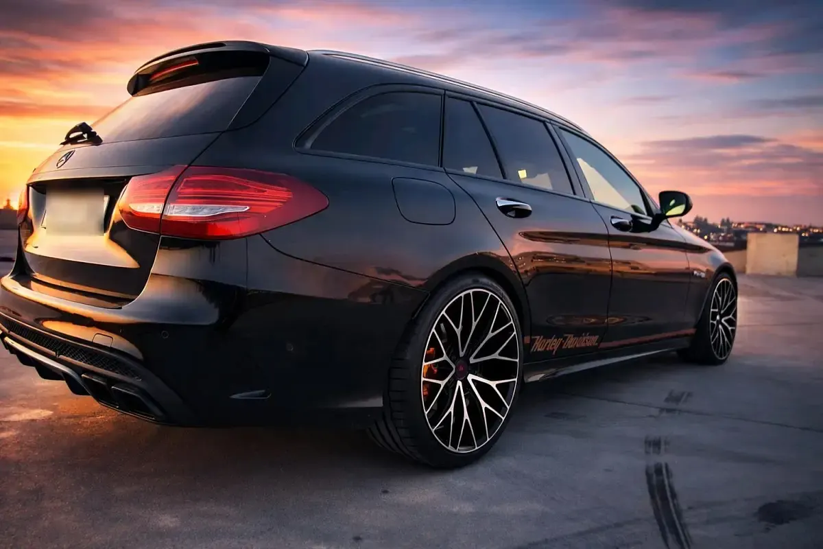 Gebraucht Mercedes C450 AMG AMG 367 PS (269 kW) 2015 Schwarz Kombi