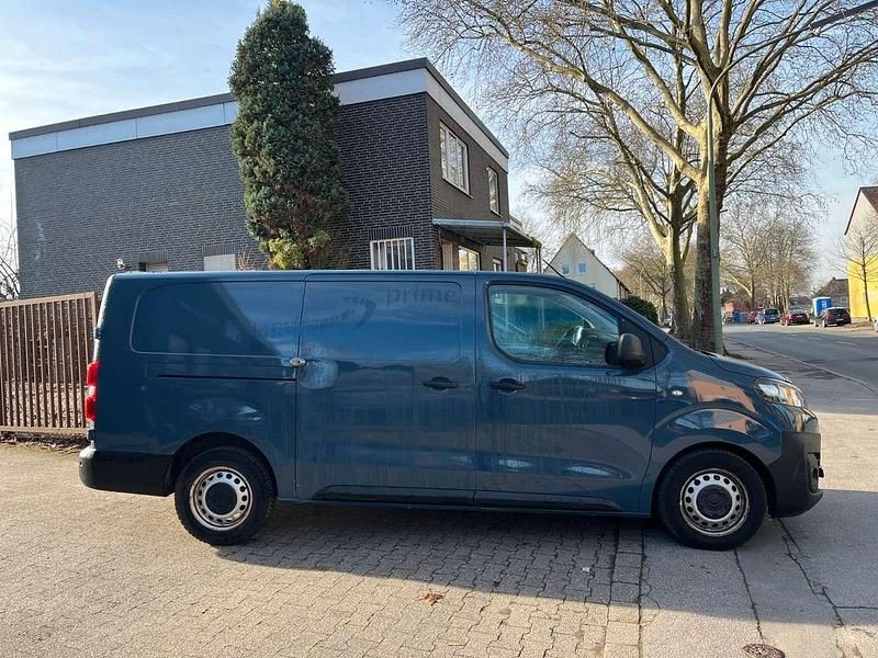 Gebraucht Citroën Jumpy 102 PS (75 kW) 2020 Lackierung squid ink grey/typ Van / Kleinbus