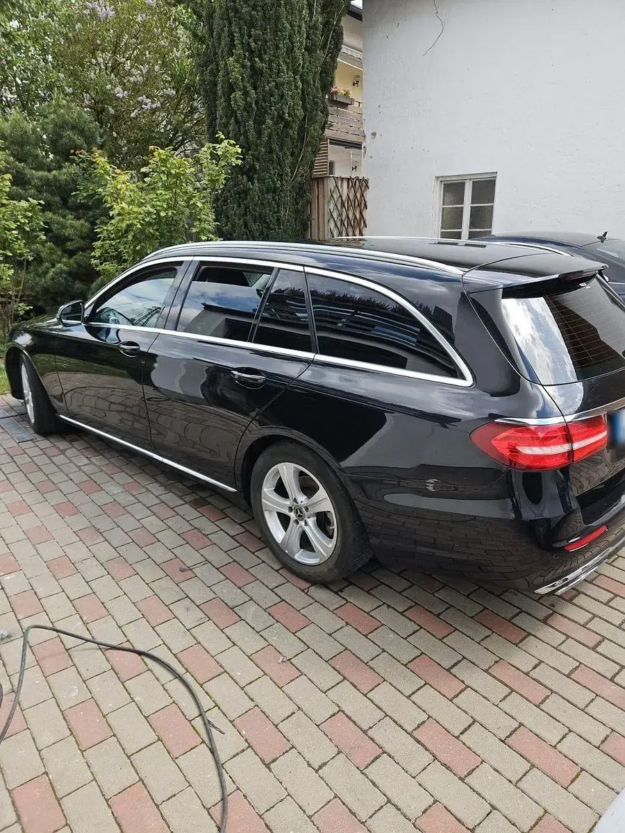 Gebraucht Mercedes 220 194 PS (142 kW) 2018 Schwarz Kombi