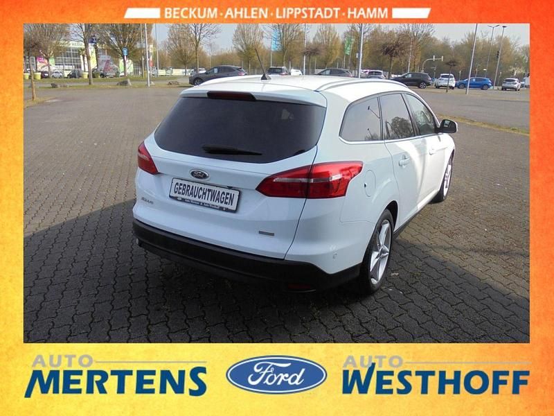 Gebraucht Ford Focus Titanium 125 PS (91 kW) 2018 Weiß Kombi