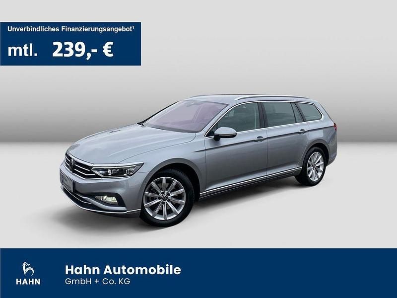 Pyritsilber metallic Gebraucht 2022 VW Passat Elegance Kombi | 26.490 € (Etwas zu teuer) - Bild 1/3