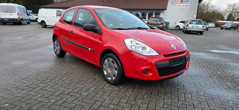 Gebraucht Renault Clio IV 75 PS (55 kW) 2012 Rot Kleinwagen