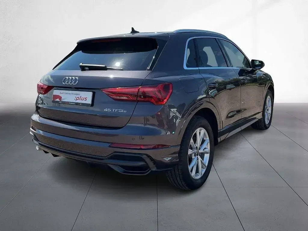 Gebraucht Audi Q3 S-Line 245 PS (180 kW) 2022 Amethystgrau metallic /individ SUV