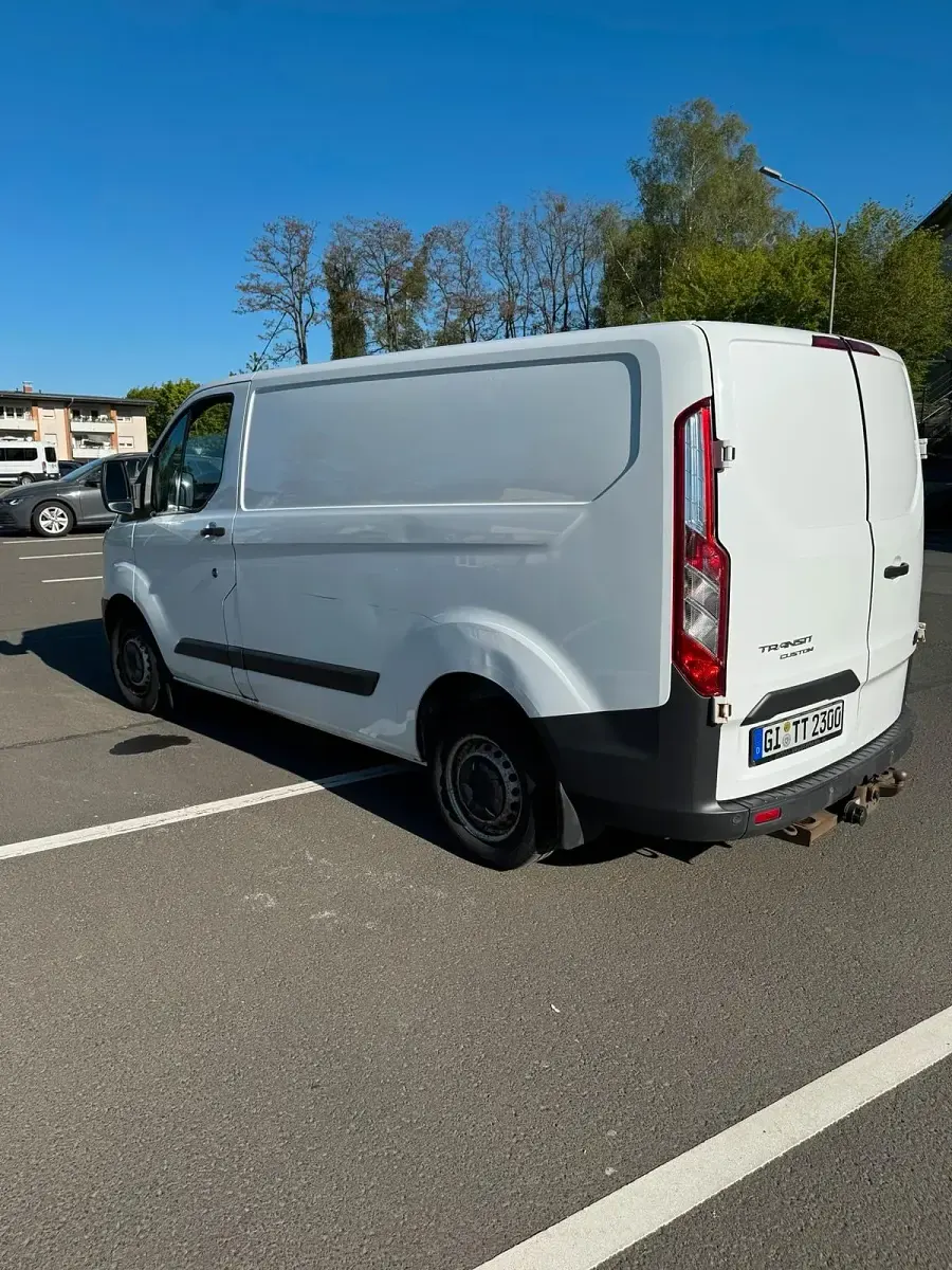 Gebraucht Ford Transit Custom 101 PS (74 kW) 2013 Weiß Van