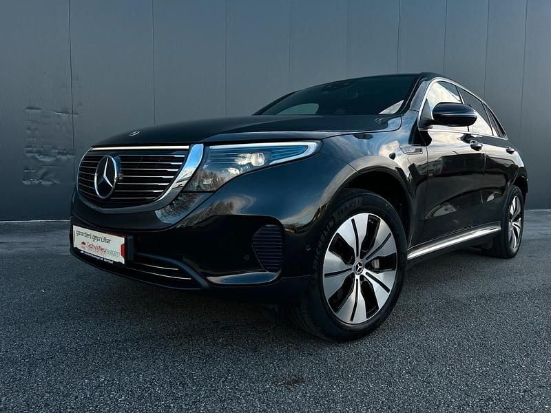 Gebraucht Mercedes EQC400 300 kW (408 PS) 2021 Schwarz SUV
