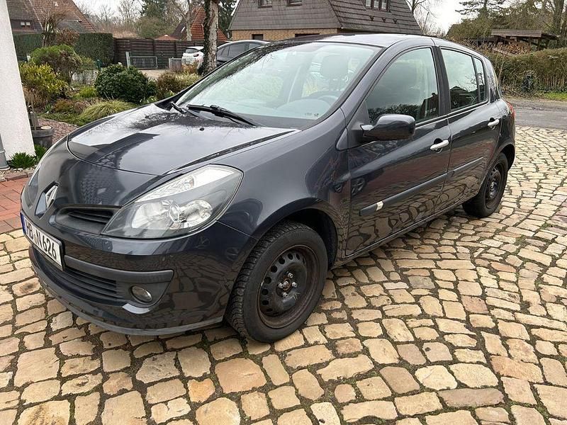 Gebraucht Renault Clio II Dynamique 88 PS (64 kW) 2007 Schwarz Limousine