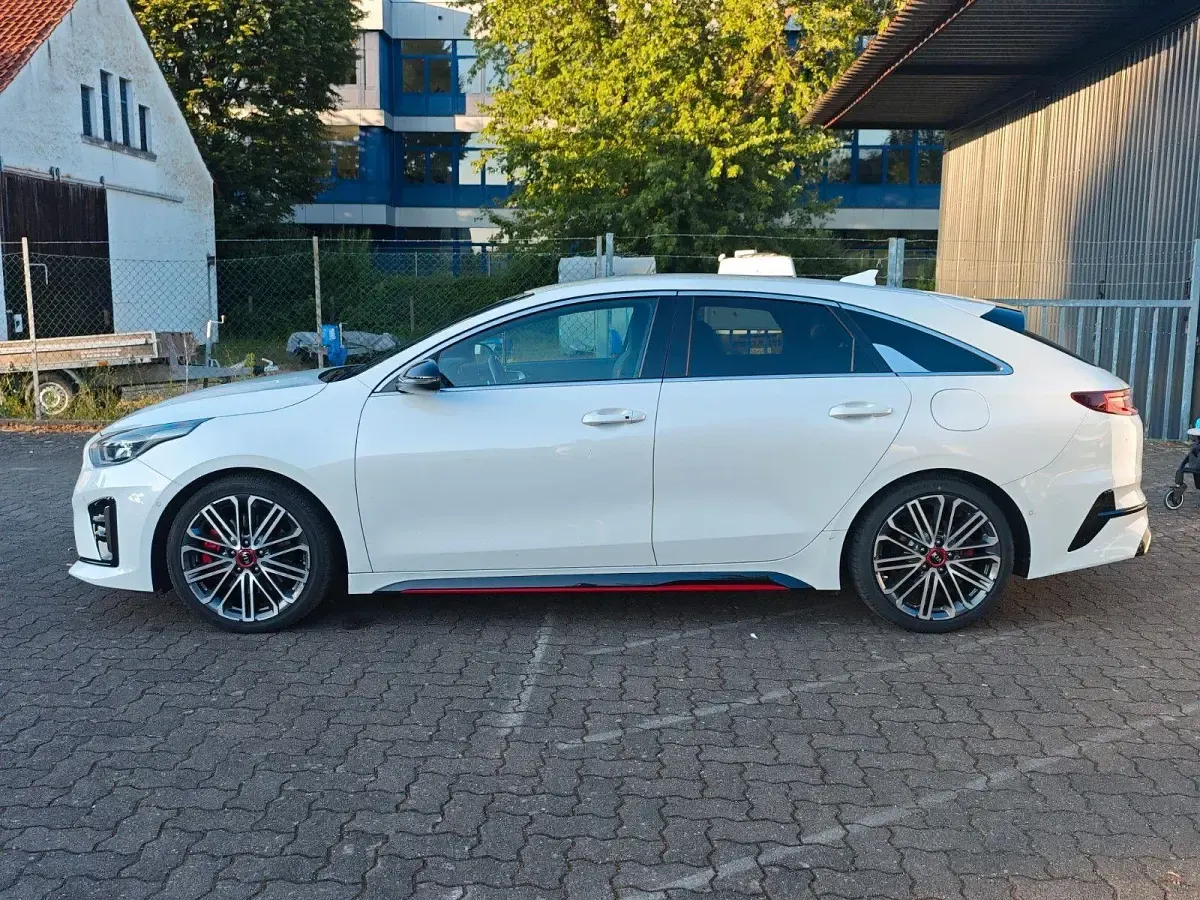Gebraucht Kia ProCeed GT 204 PS (150 kW) 2020 Weiß Kombi