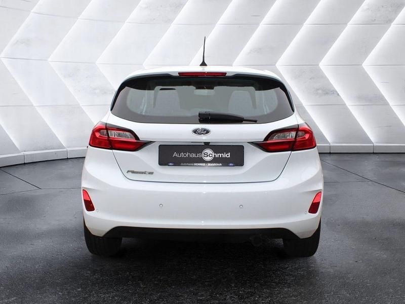 Gebraucht Ford Fiesta Cool & Connect 75 PS (55 kW) 2023 Weiß Kleinwagen