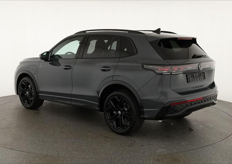 Neu VW Tiguan R-line 272 PS (200 kW) 2025 Delfin grau metallic SUV