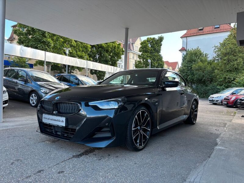 Schwarz Gebraucht 2022 BMW 220 M Sport Coupé | 36.890 € (Etwas zu teuer) - Bild 1/4
